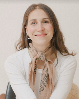 Stephanie MacDonald profile image